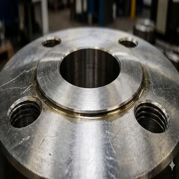 Mặt bích phi 27 là gì?