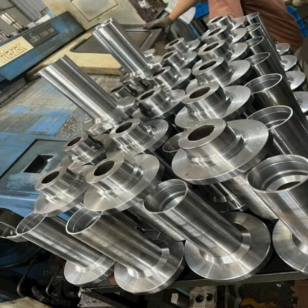 Gia Công Inox Theo Yêu Cầu: Một Giải Pháp Hoàn Hảo Cho Dự Án Của Bạn
