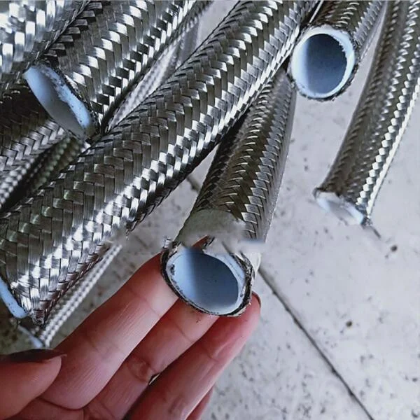 Giới thiệu về ống mềm bọc lưới inox