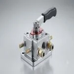 van-gat-tay-khi-nen-1