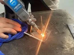 tiem-han-inox-gan-day (2)