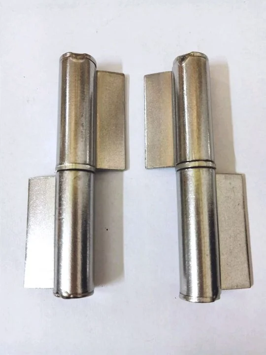 tim-hieu-ban-le-coi-inox (2)
